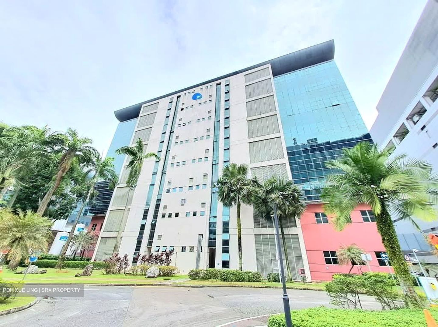 Ayer Rajah Crescent (D5), Factory #568558381